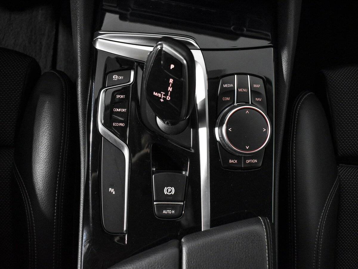 Купить BMW 5 серии, 2017, 118 260 км.. Фото: #12