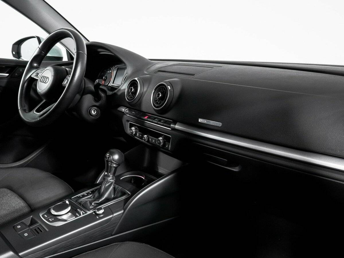 Купить Audi A3, 2017, 81 857 км.. Фото: #8