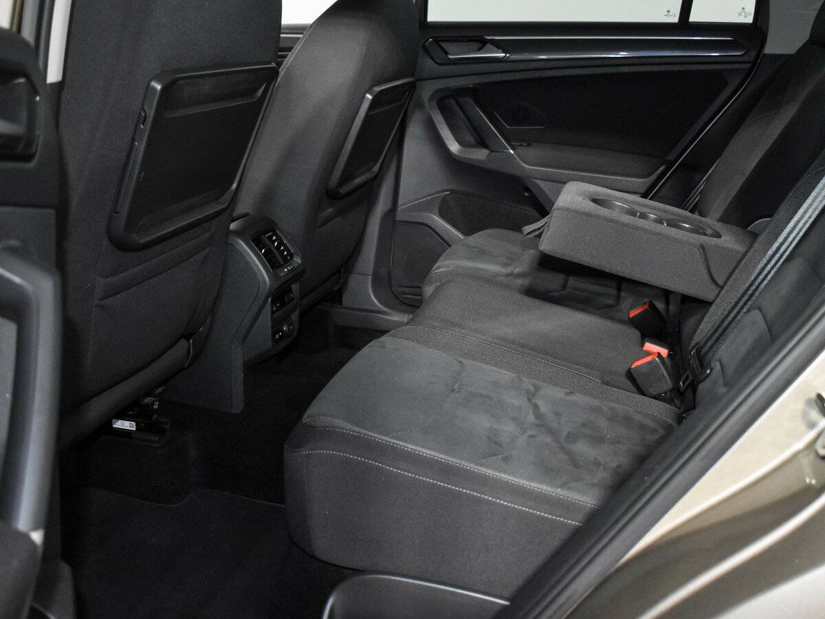 Купить Volkswagen Tiguan, 2018, 95 600 км.. Фото: #12