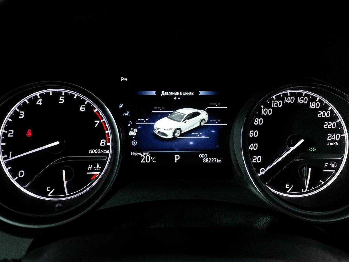 Купить Toyota Camry, 2019, 88 223 км.. Фото: #10