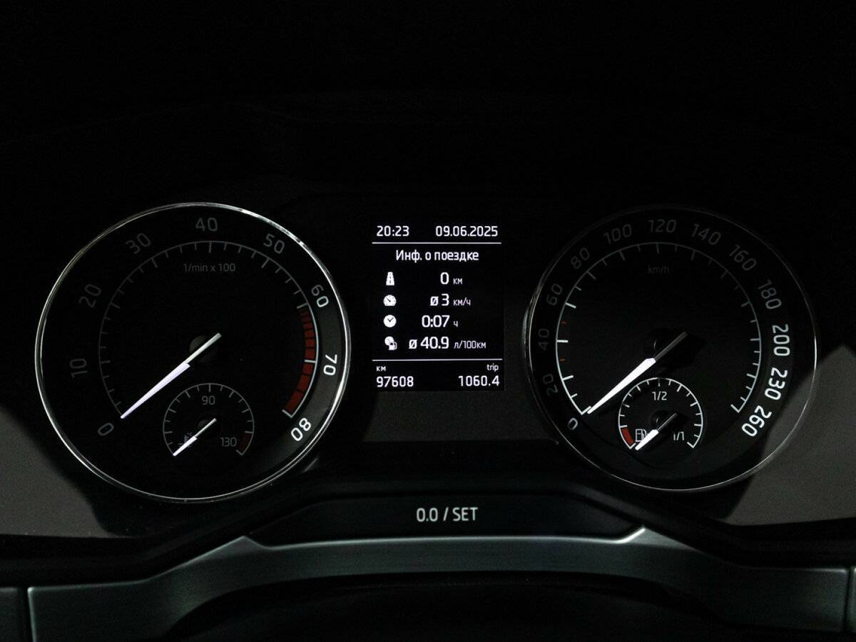 Купить Skoda Superb, 2018, 97 607 км.. Фото: #11