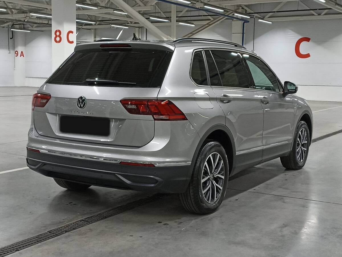 Купить Volkswagen Tiguan, 2021, 92 550 км.. Фото: #4