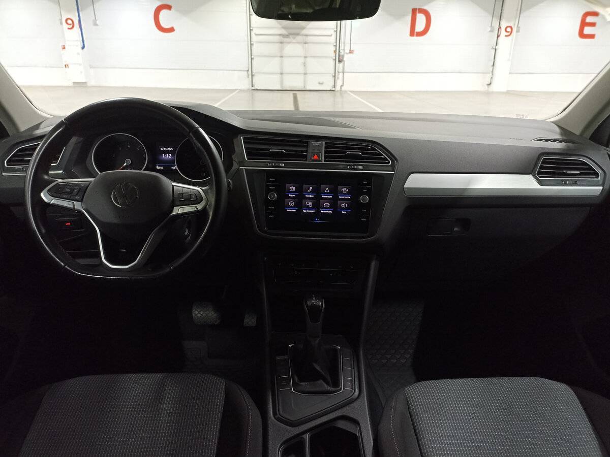 Купить Volkswagen Tiguan, 2021, 92 550 км.. Фото: #13