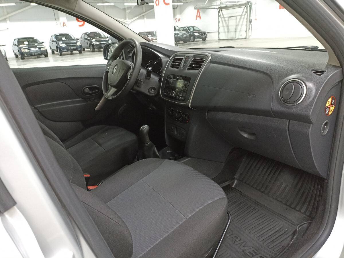 Купить Рено Сандеро, 2017, 124 300 км.. Фото: #10