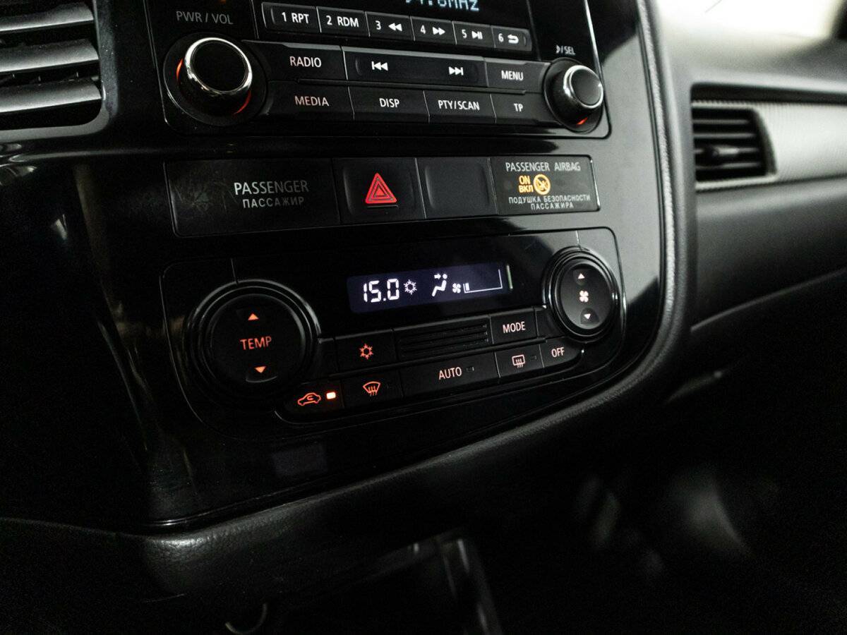 Купить Митсубиши Оутлэндер, 2016, 225 958 км.. Фото: #14