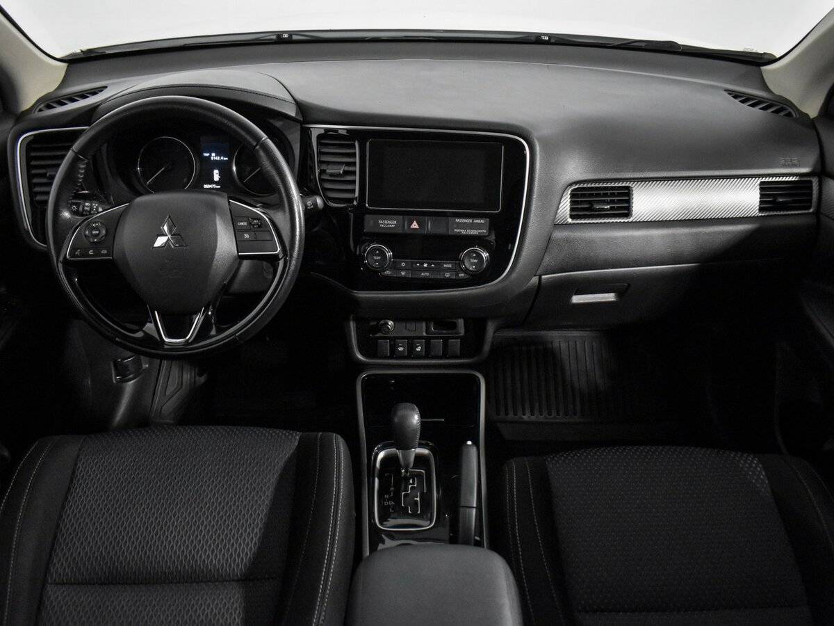 Купить Mitsubishi Outlander, 2018, 69 473 км.. Фото: #14
