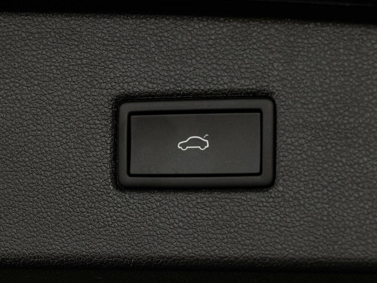 Купить Volkswagen Tiguan, 2018, 84 709 км.. Фото: #19