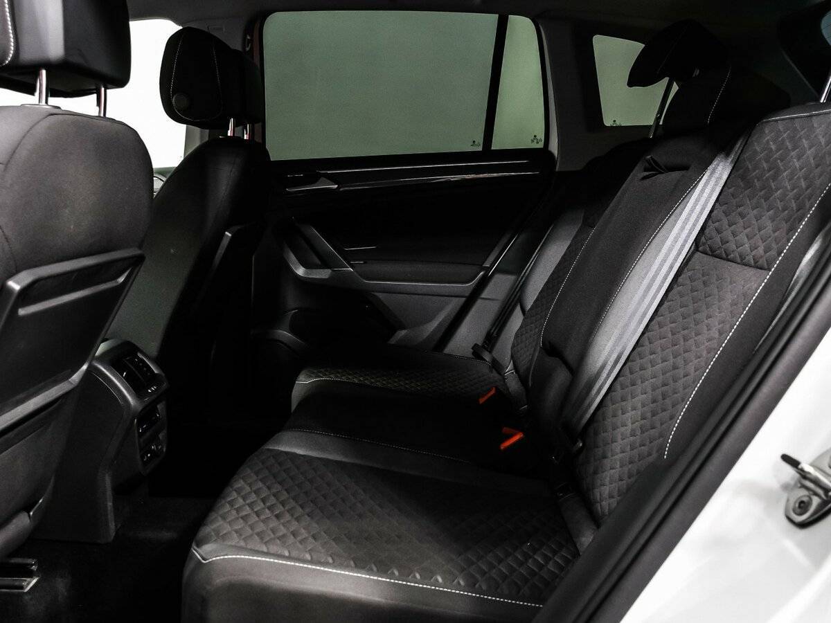 Купить Volkswagen Tiguan, 2018, 80 205 км.. Фото: #11