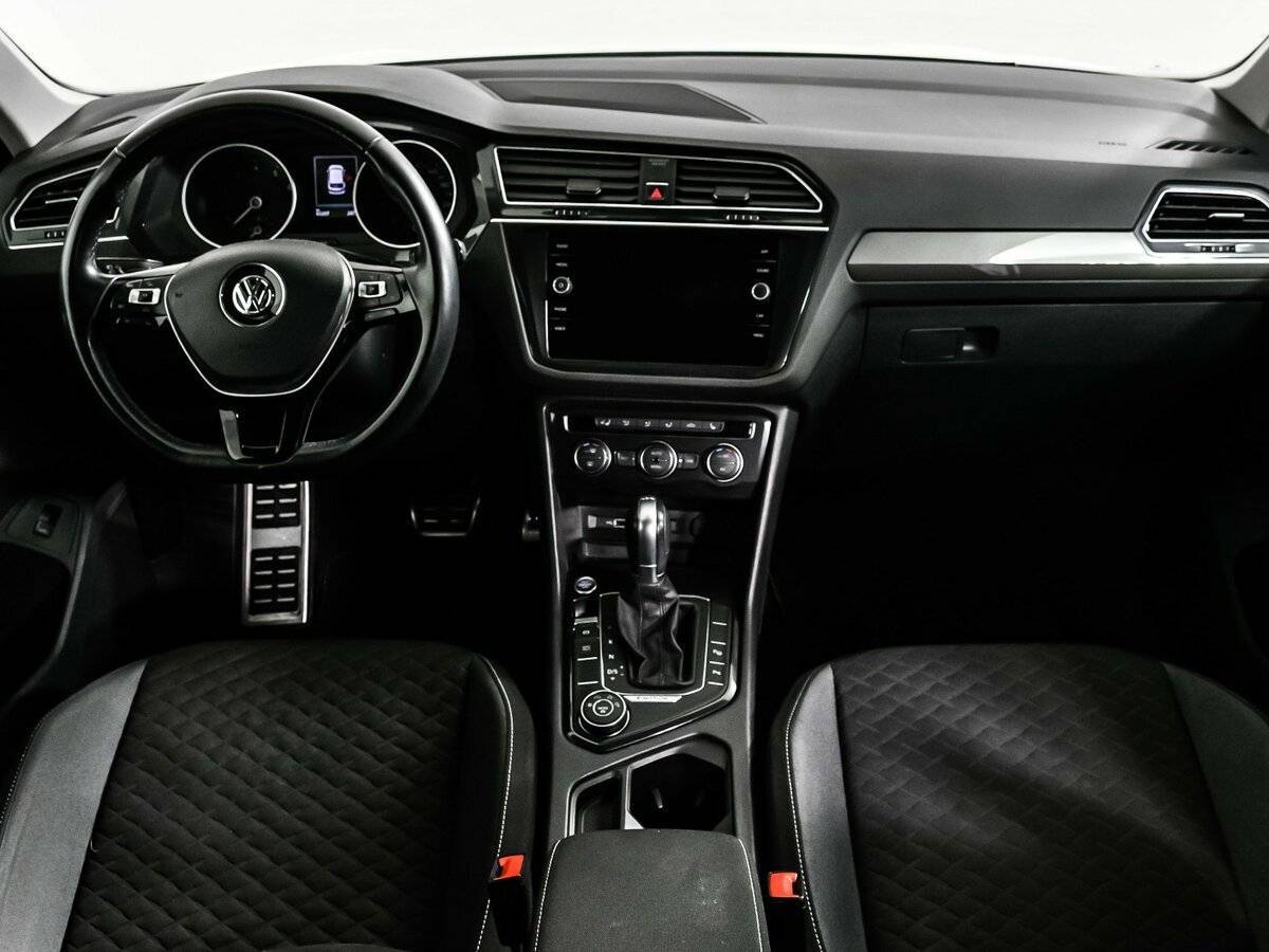 Купить Volkswagen Tiguan, 2018, 80 205 км.. Фото: #12