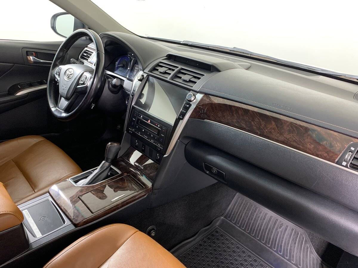 Купить Toyota Camry, 2017, 156 296 км.. Фото: #12