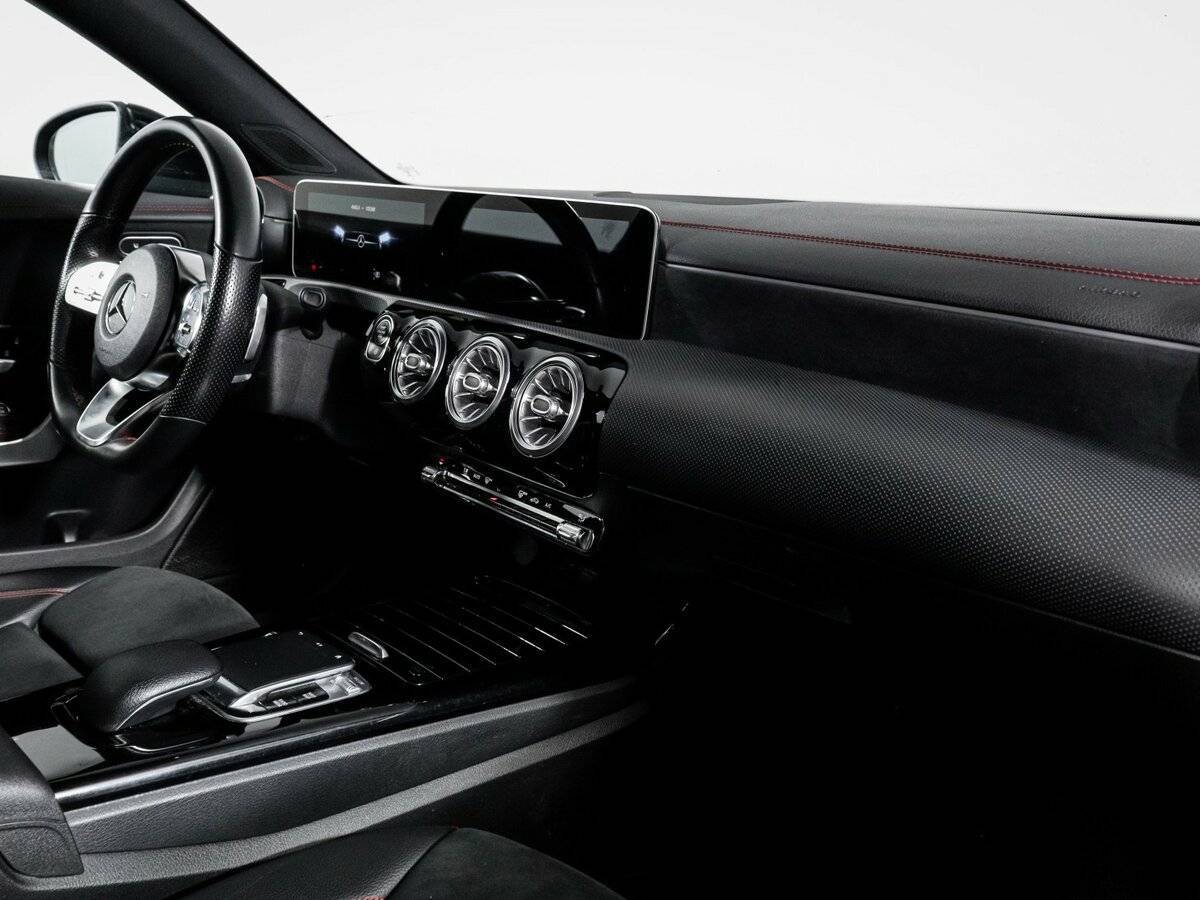 Купить Mercedes-Benz CLA, 2019, 105 361 км.. Фото: #8