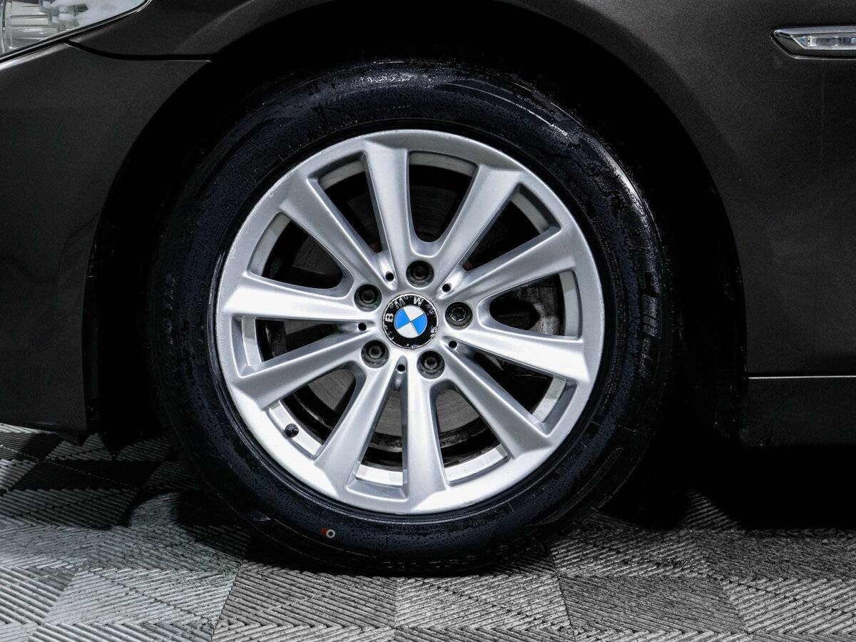 Купить BMW 5 серии, 2012, 266 386 км.. Фото: #14