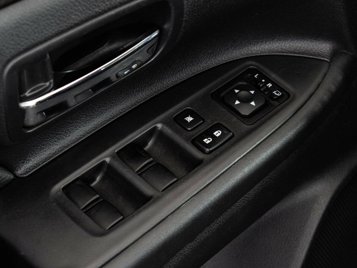 Купить Митсубиши Оутлэндер, 2014, 192 737 км.. Фото: #13