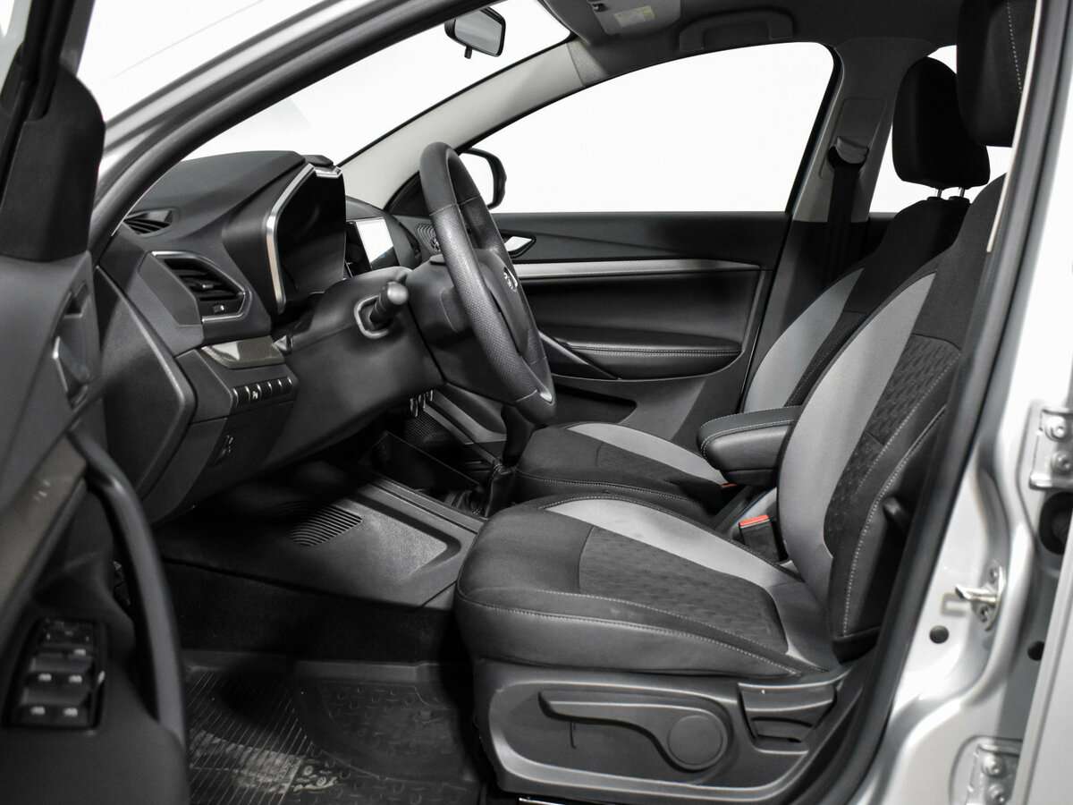 Купить Lada (ВАЗ) Vesta, 2023, 38 641 км.. Фото: #9