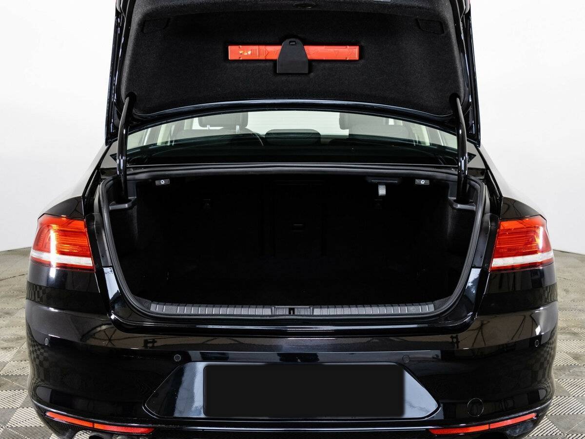 Купить Volkswagen Passat, 2018, 107 332 км.. Фото: #20