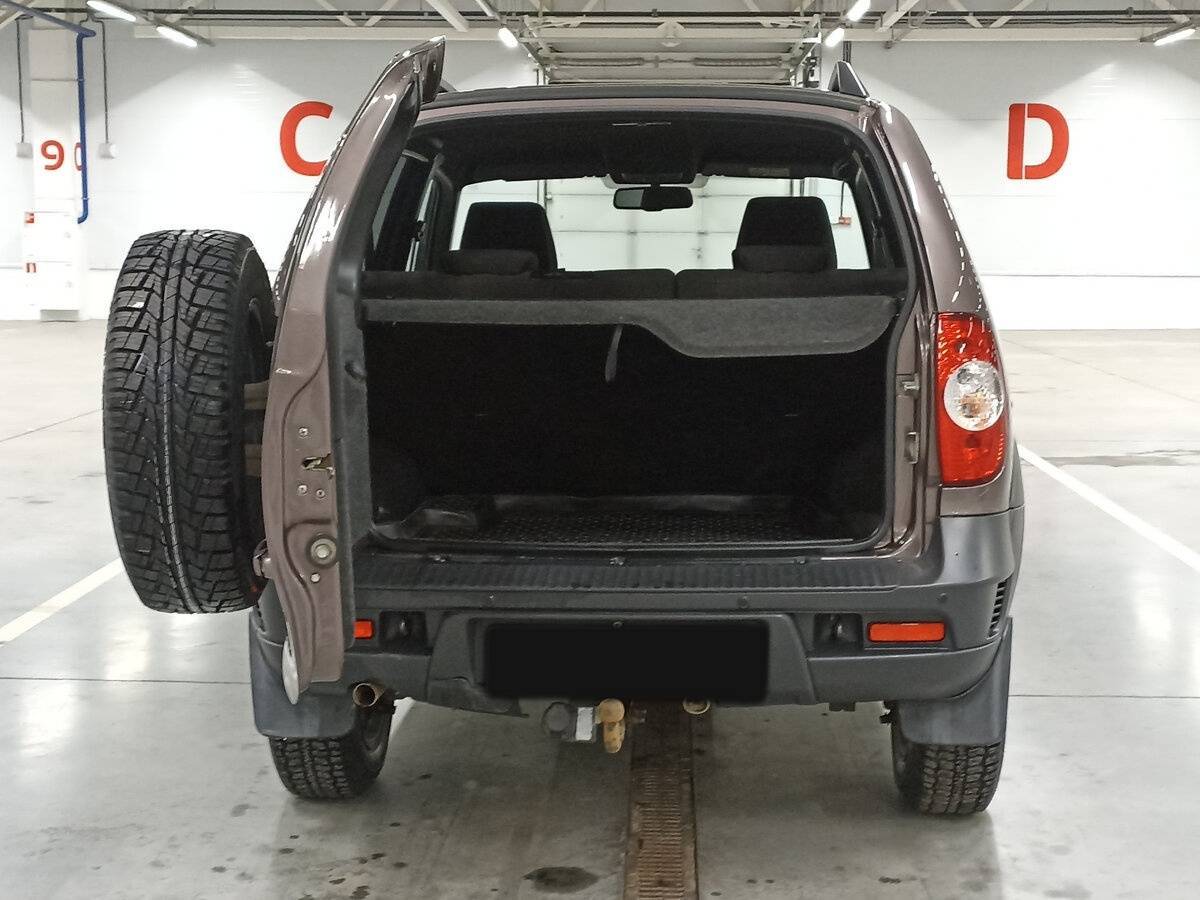 Купить Chevrolet Niva, 2018, 120 930 км.. Фото: #9