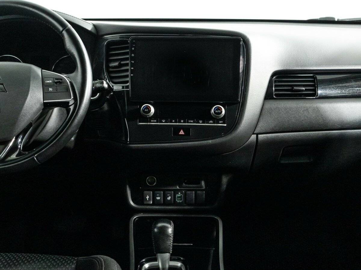 Купить Mitsubishi Outlander, 2020, 109 208 км.. Фото: #11