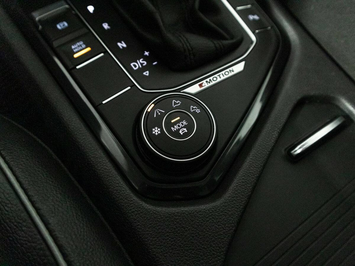 Купить Volkswagen Tiguan, 2019, 139 405 км.. Фото: #20