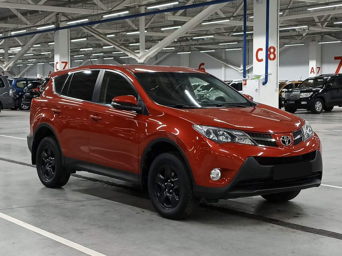 Купить Toyota RAV4, 2014, 81 932 км.. Фото: #2