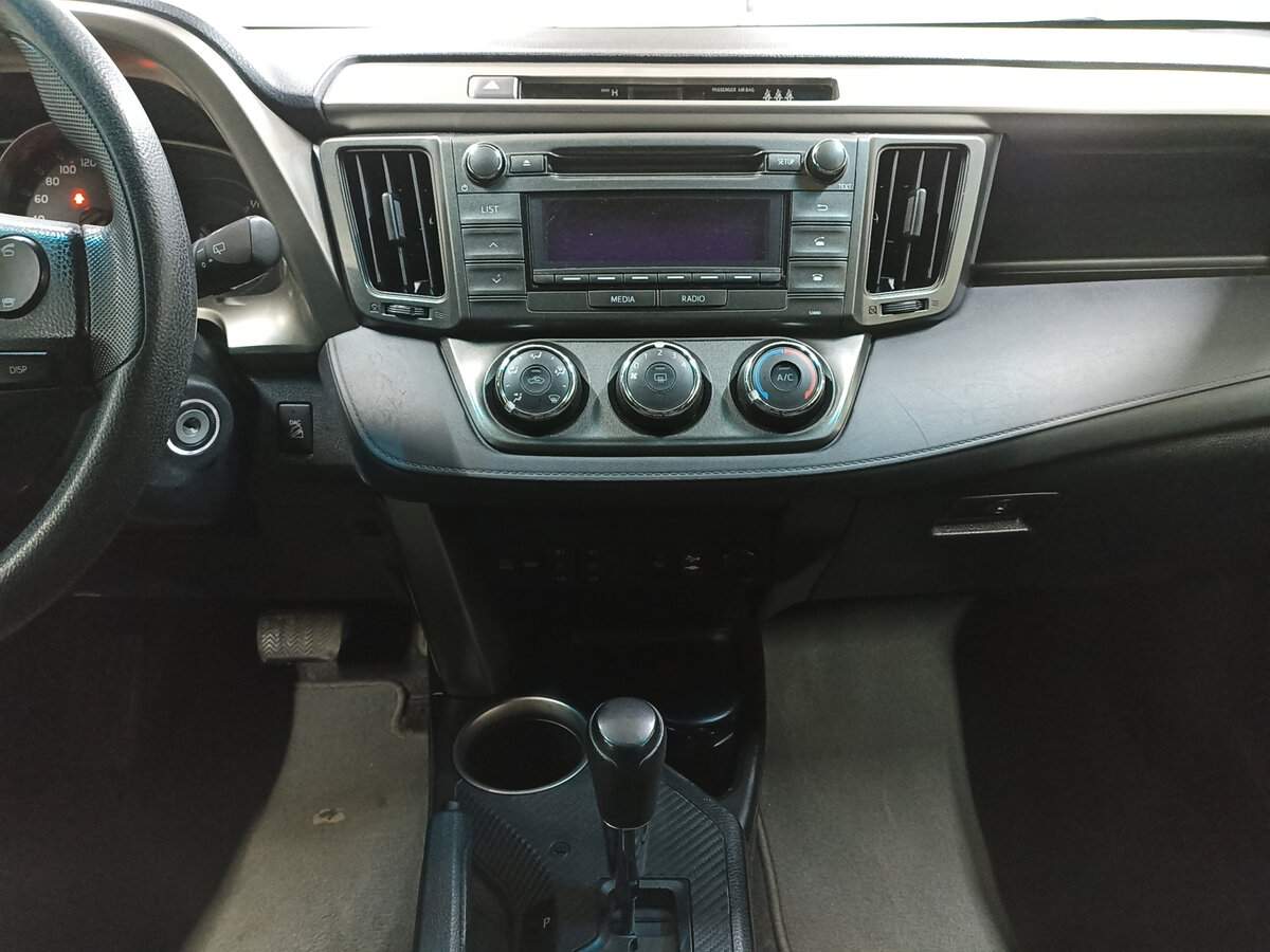 Купить Toyota RAV4, 2014, 81 932 км.. Фото: #14