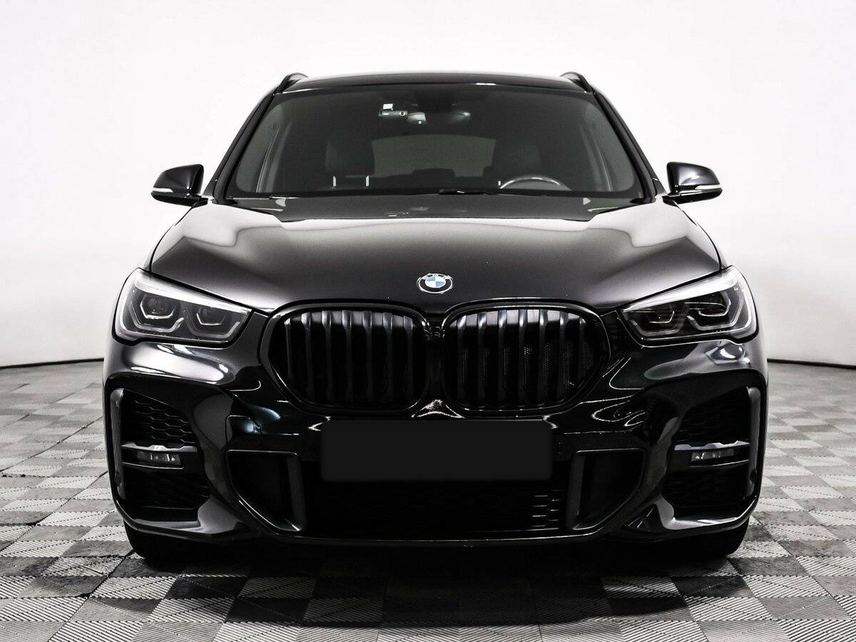 Купить BMW X1, 2019, 40 500 км.. Фото: #1