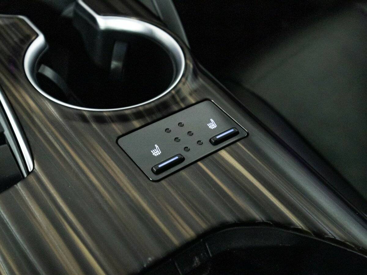 Купить Toyota Camry, 2018, 118 000 км.. Фото: #17