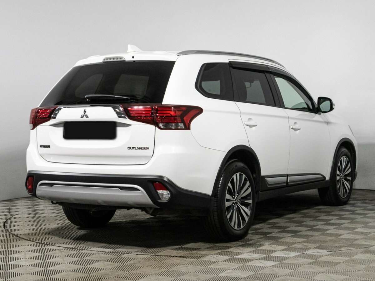 Купить Mitsubishi Outlander, 2018, 70 460 км.. Фото: #4