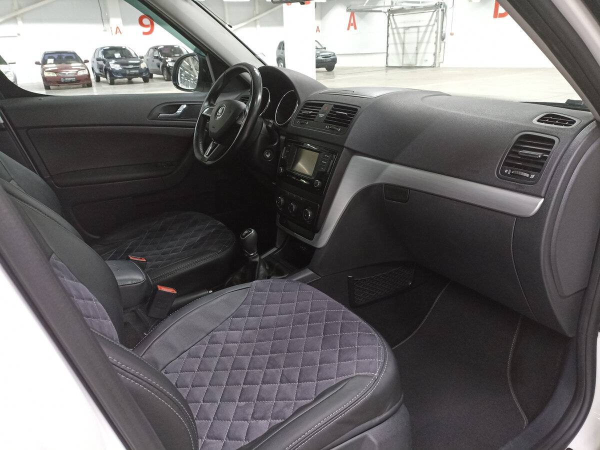 Купить Шкода Йети, 2015, 136 381 км.. Фото: #10