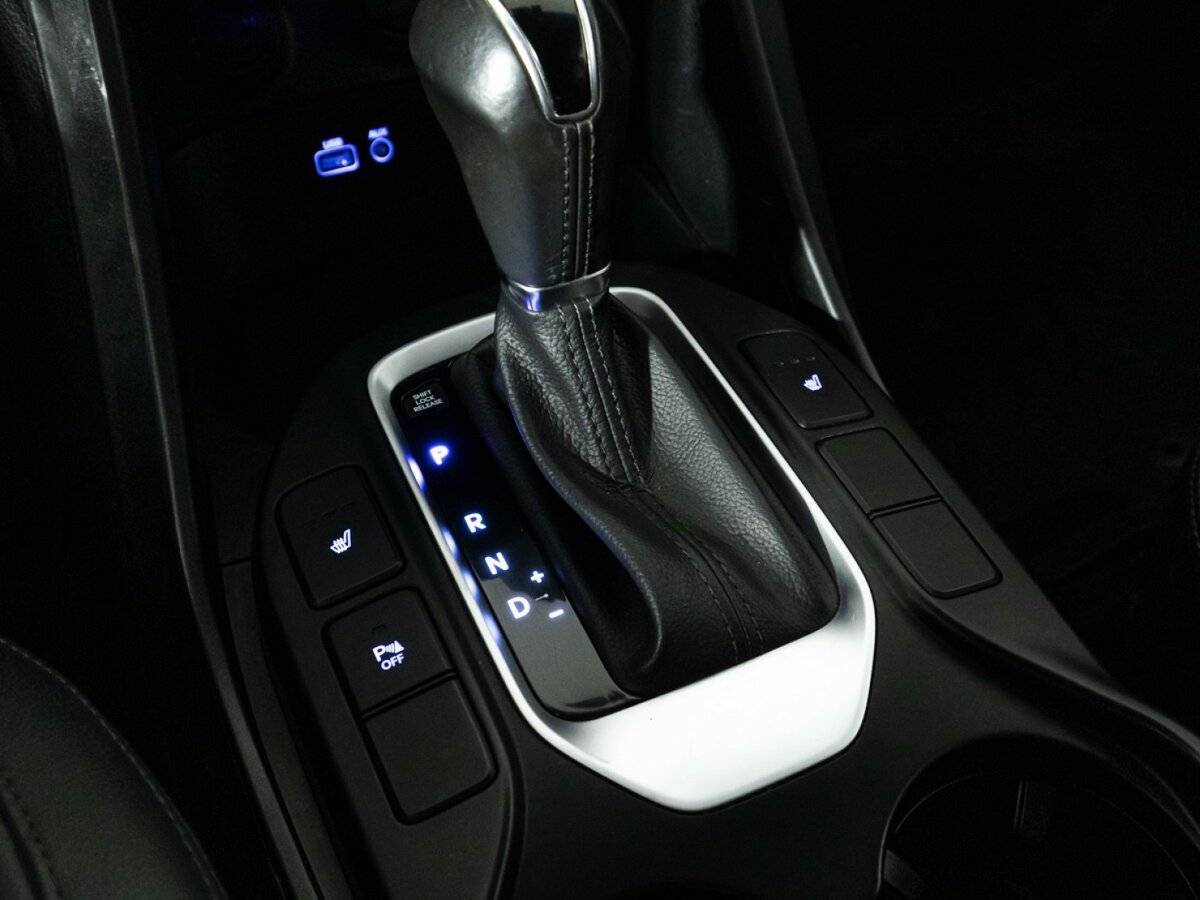 Купить Hyundai Santa Fe, 2016, 81 193 км.. Фото: #16