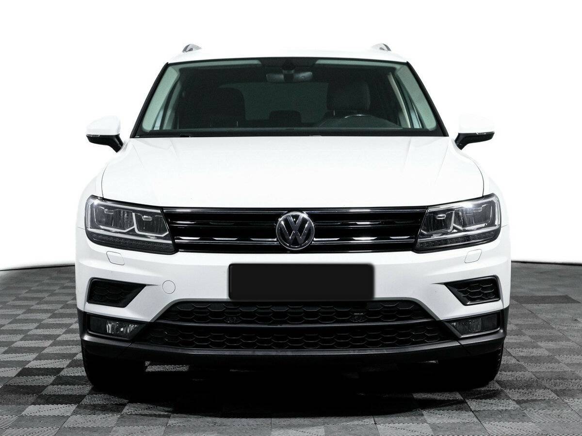 Купить Volkswagen Tiguan, 2018, 63 742 км.. Фото: #1