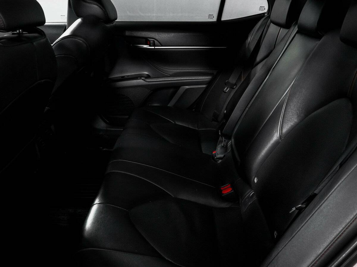 Купить Toyota Camry, 2018, 100 254 км.. Фото: #9