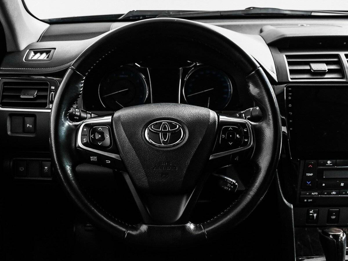 Купить Toyota Camry, 2017, 131 335 км.. Фото: #11
