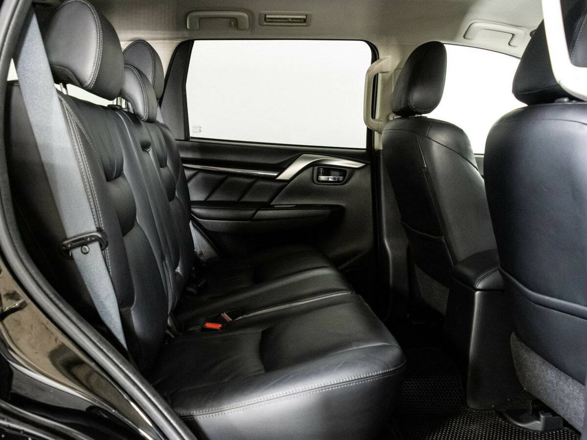 Купить Mitsubishi Pajero Sport, 2018, 170 699 км.. Фото: #18