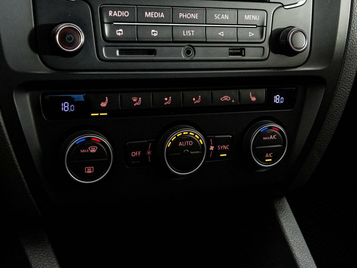 Купить Фольксваген Джетта, 2015, 136 147 км.. Фото: #13