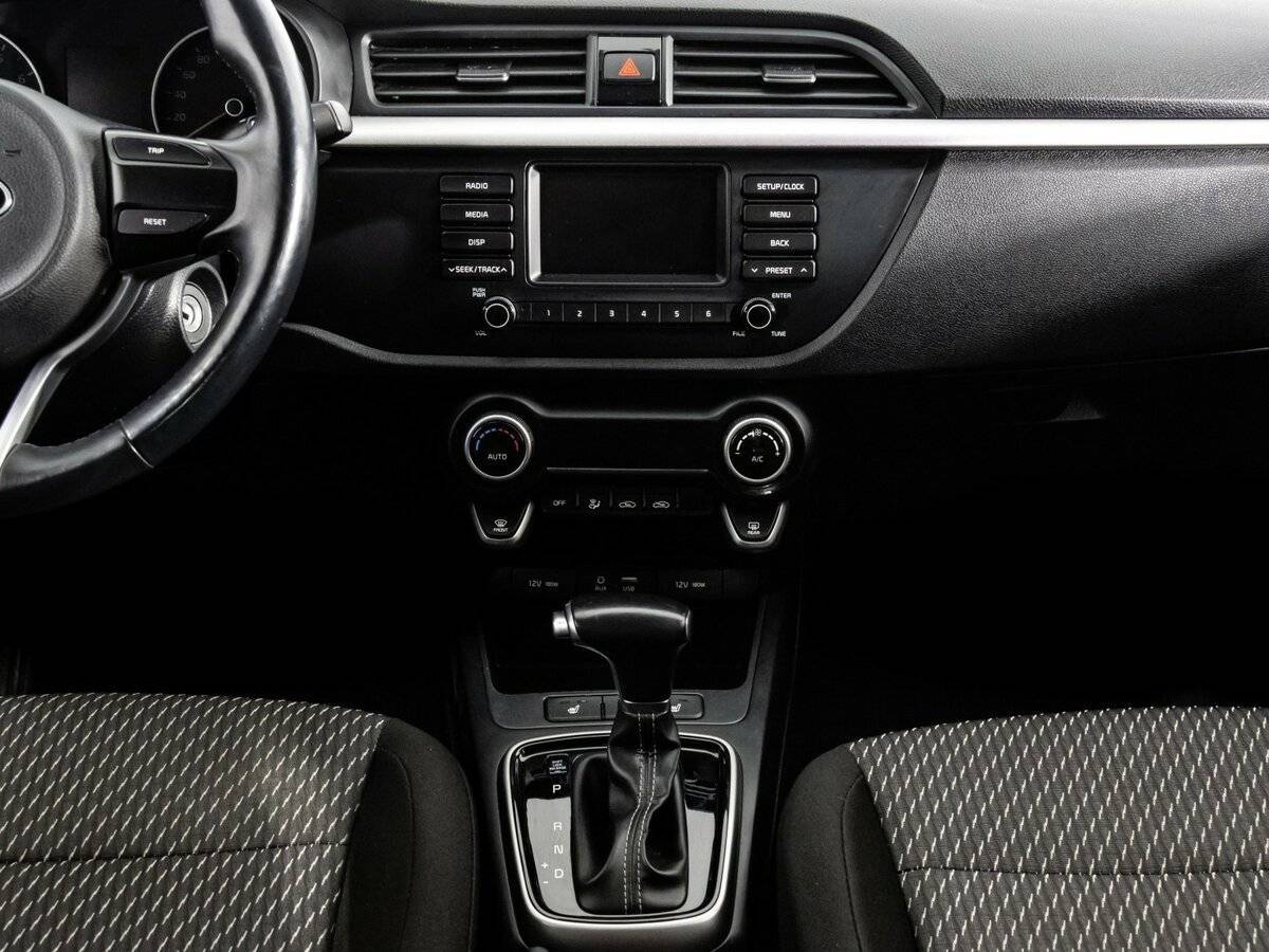 Купить Киа Рио, 2018, 94 439 км.. Фото: #12