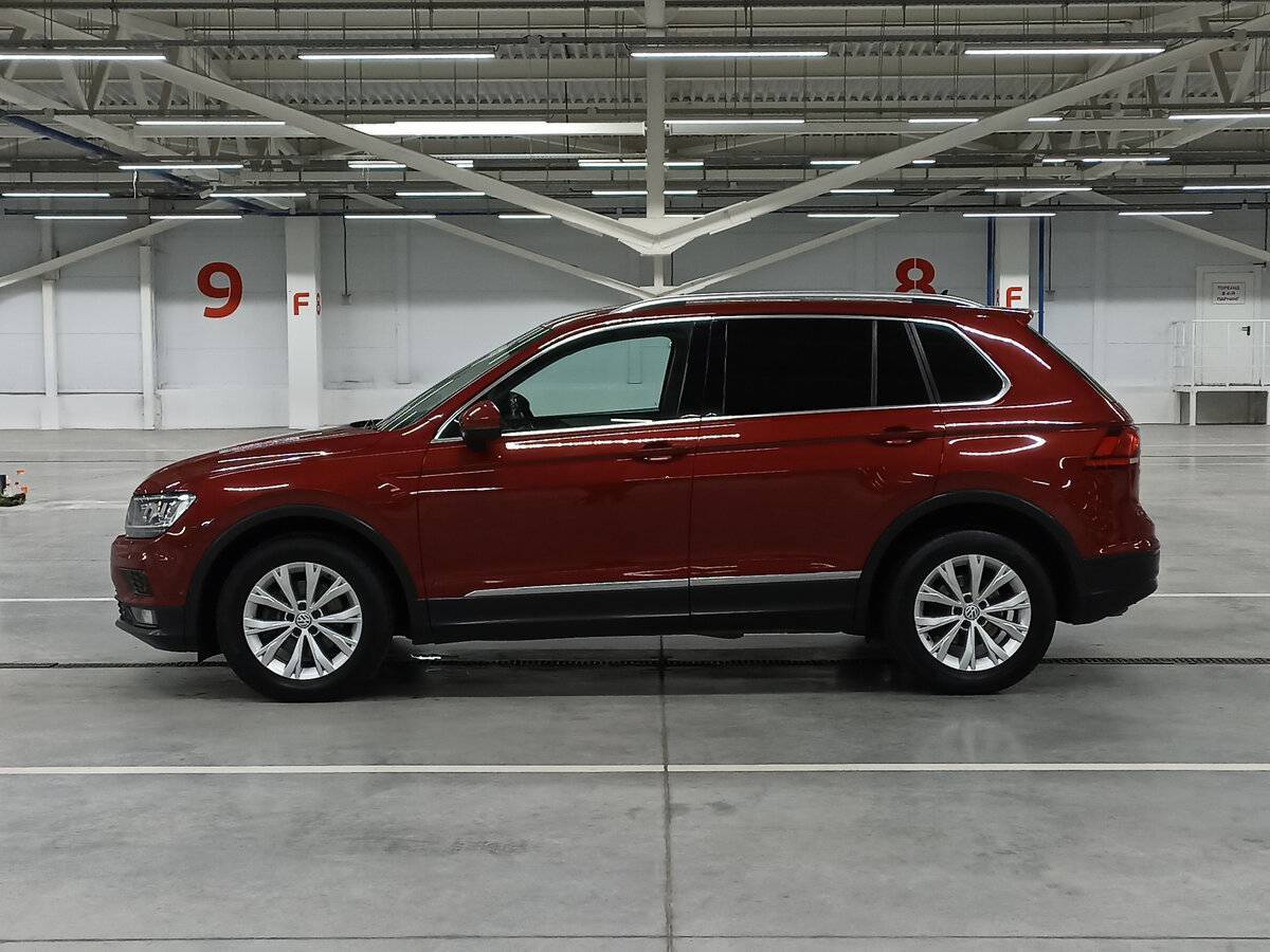Купить Volkswagen Tiguan, 2018, 182 157 км.. Фото: #7