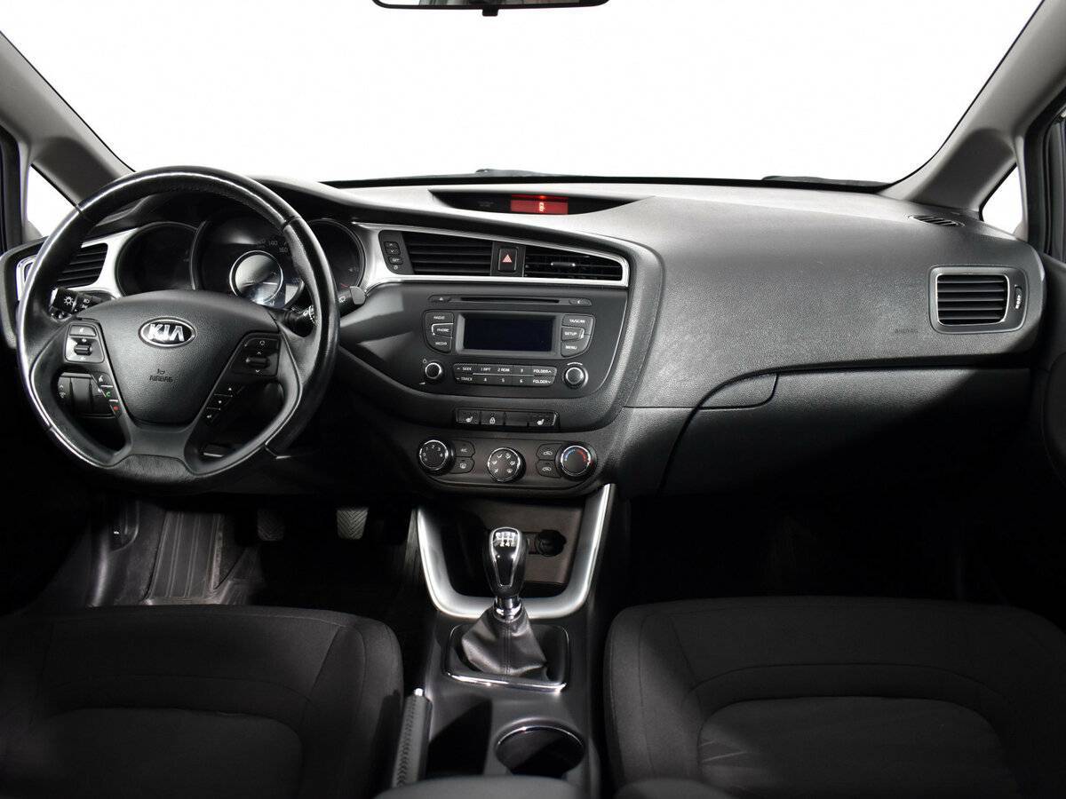Купить Киа Сид, 2016, 109 378 км.. Фото: #10