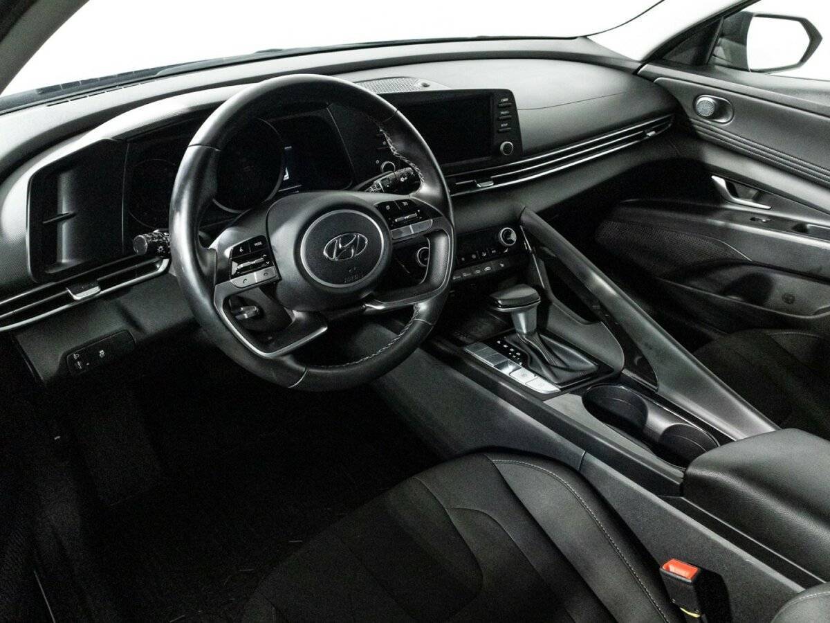 Купить Hyundai Elantra, 2021, 48 306 км.. Фото: #10