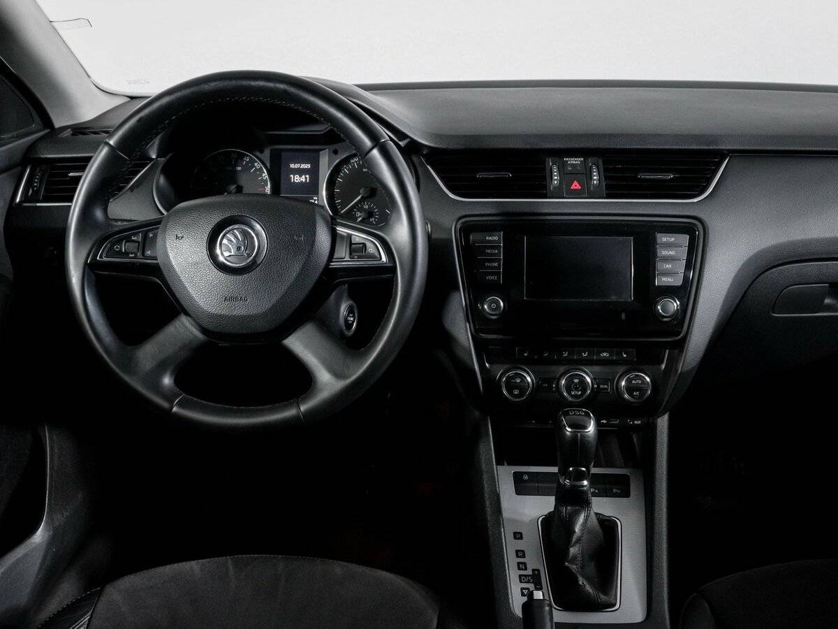 Купить Шкода Октавия, 2015, 131 500 км.. Фото: #11