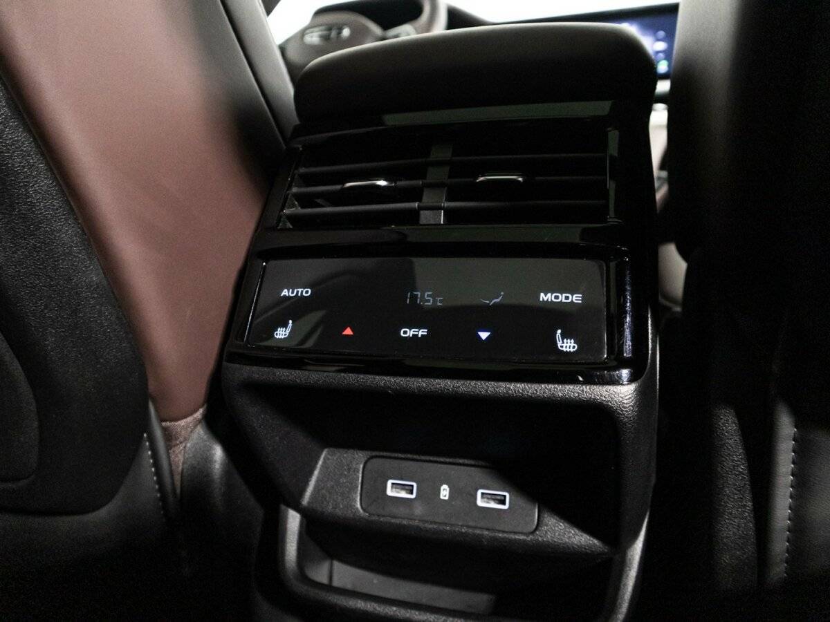 Купить Geely Monjaro, 2023, 61 378 км.. Фото: #25