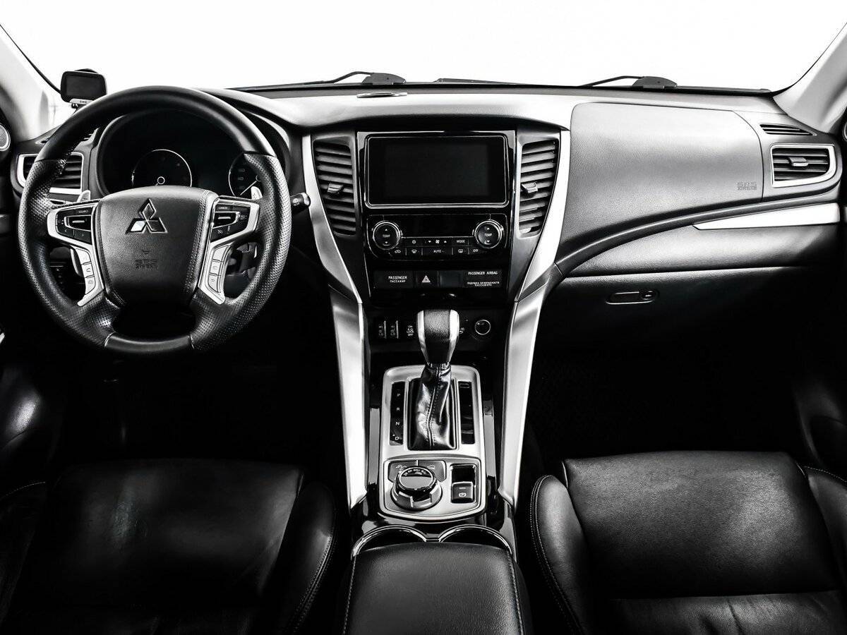 Купить Mitsubishi Pajero Sport, 2017, 138 833 км.. Фото: #10