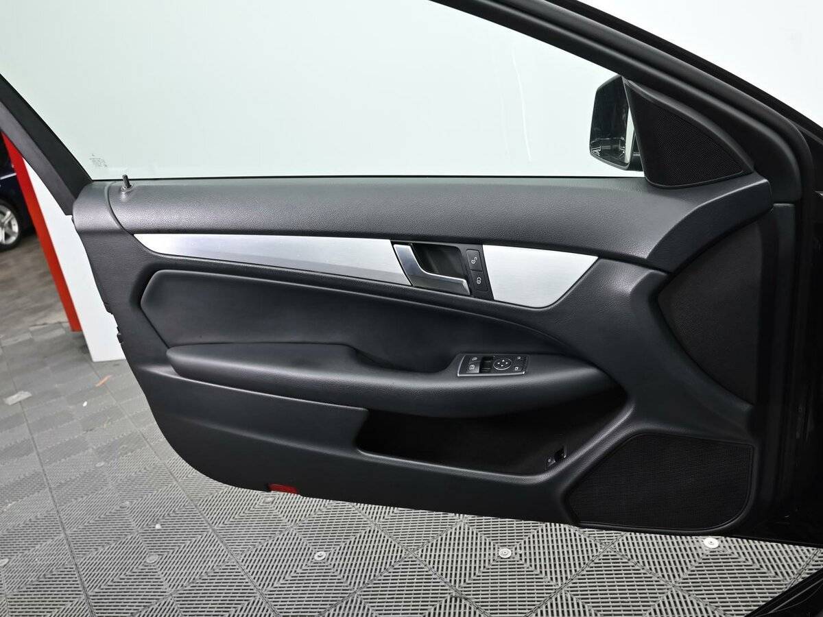 Купить Mercedes-Benz C-Класс, 2013, 155 000 км.. Фото: #5