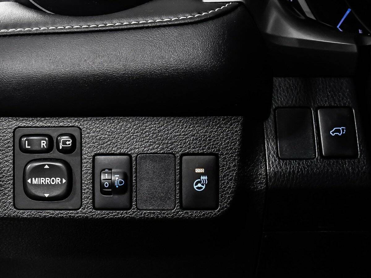 Купить Toyota RAV4, 2017, 85 919 км.. Фото: #13