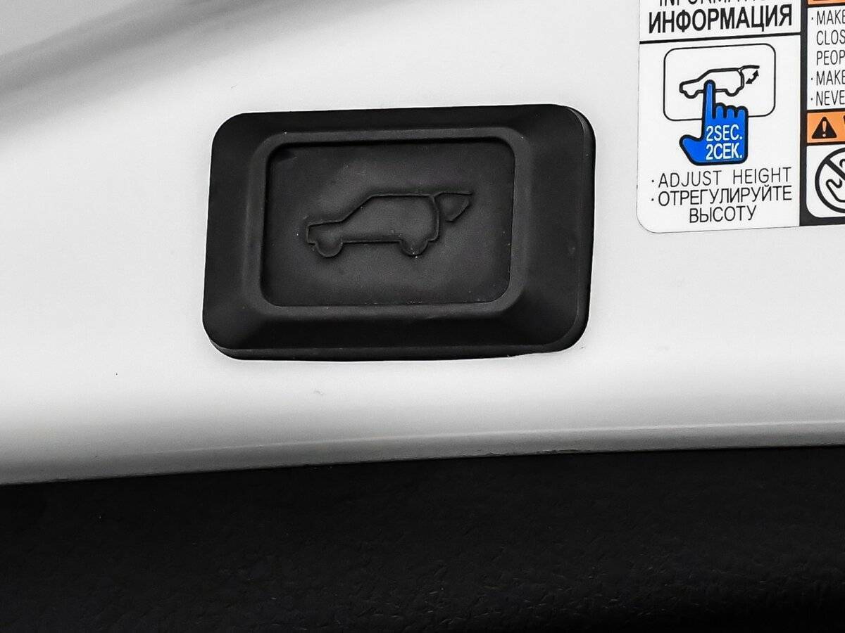 Купить Toyota RAV4, 2017, 85 919 км.. Фото: #14