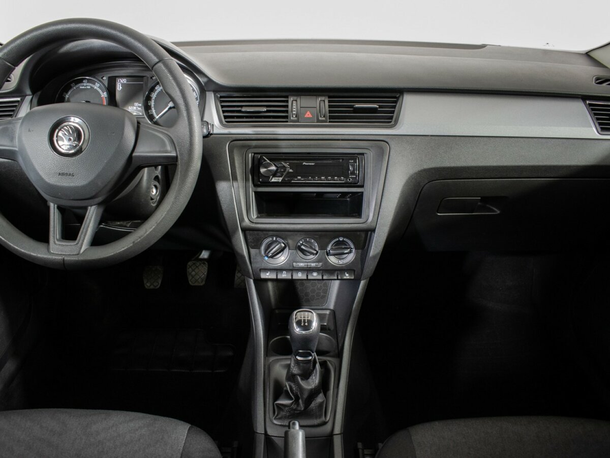 Купить Шкода Рапид, 2017, 60 385 км.. Фото: #10