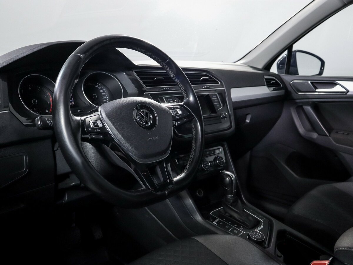 Купить Volkswagen Tiguan, 2017, 137 370 км.. Фото: #10