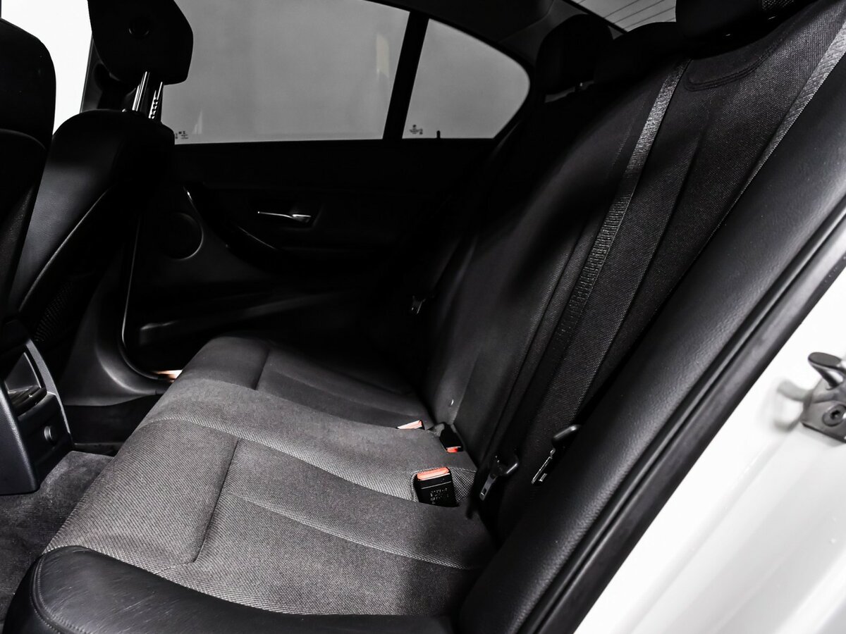 Купить BMW 3 серии, 2017, 101 755 км.. Фото: #11