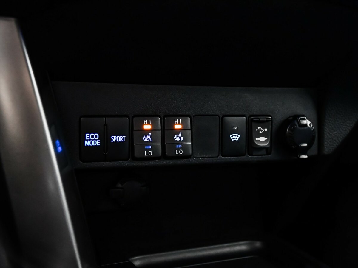 Купить Toyota RAV4, 2016, 93 450 км.. Фото: #15