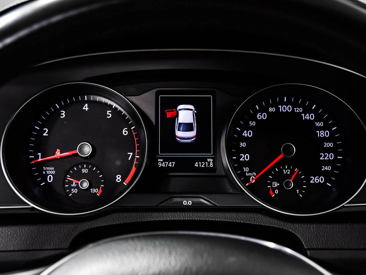 Купить Volkswagen Passat, 2018, 94 745 км.. Фото: #8