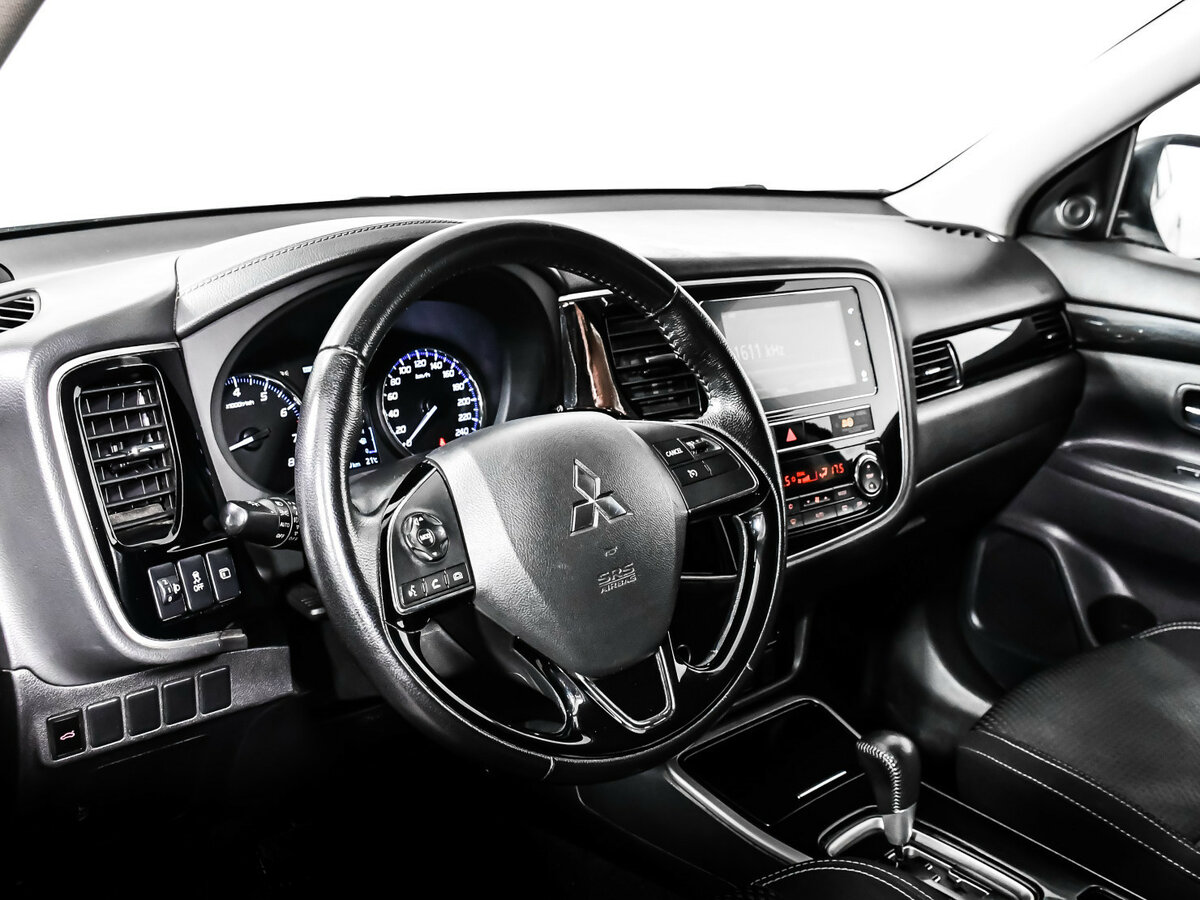 Купить Митсубиши Оутлэндер, 2018, 139 359 км.. Фото: #9